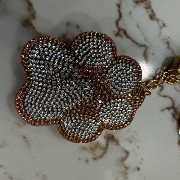 New dog paw print bling keychain - Picture 2 of 3